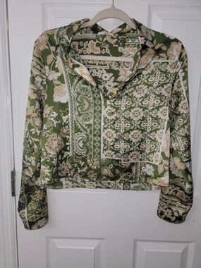 Pleione Green & Gold Renaissance Floral Boho Blouse
